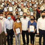 Se eleva a 27 los mexicanos muertos tras ser abandonados en un tráiler en Texas