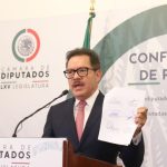 Detienen a mujer en Querétaro por intentar robar a un bebé de los brazos de su madre