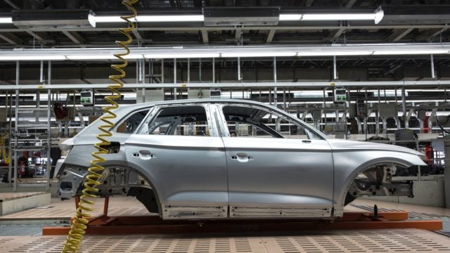 Exportaciones de automóviles de China crece 75% en la primera mitad de 2023