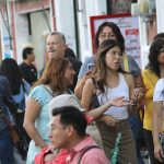 Participa en documental contra espionaje telefónico