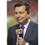 Los cambios son pacíficos e institucionales: Ricardo Monreal; acusa ataques