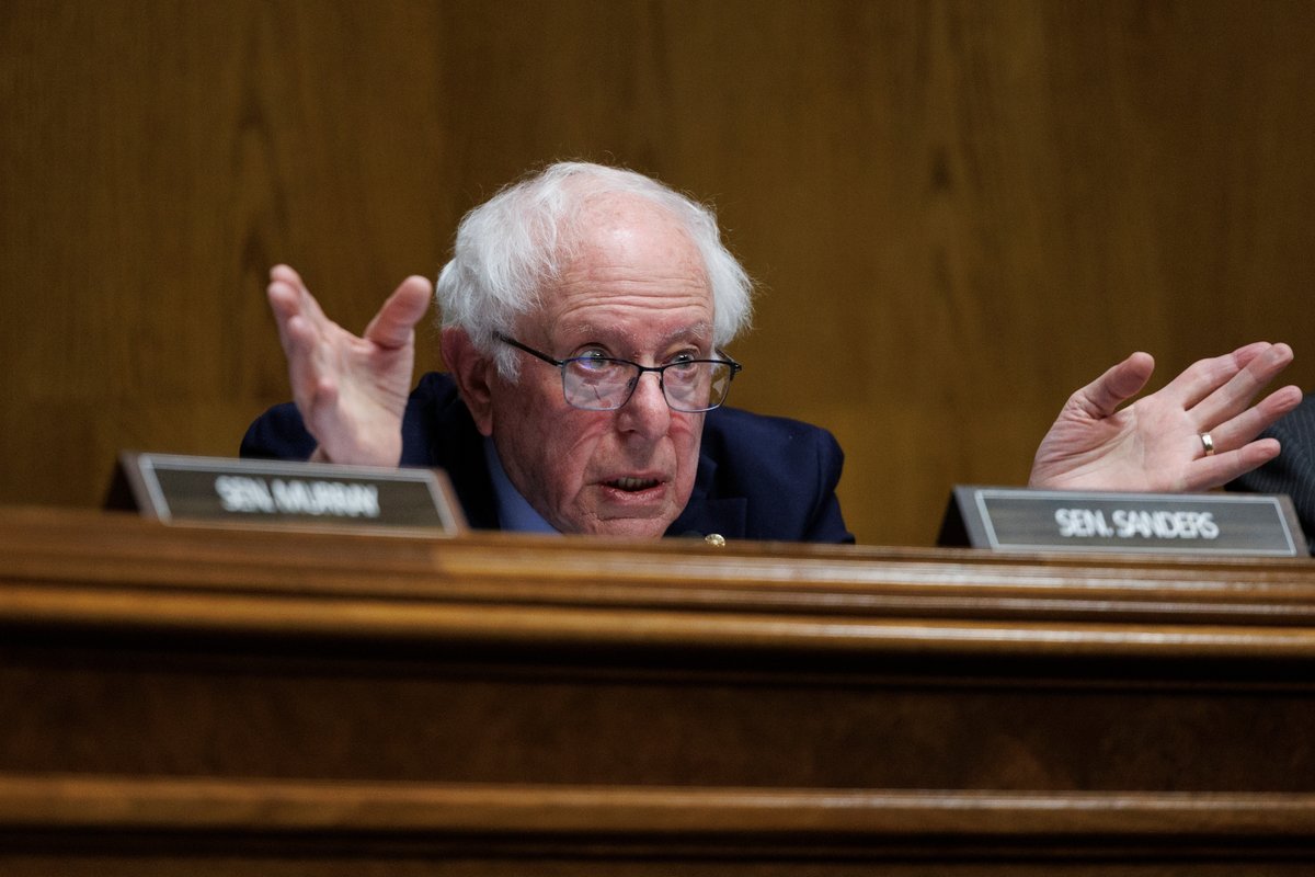 Sanders denuncia una guerra ilegal de Trump contra Irán y exige intervención del Congreso